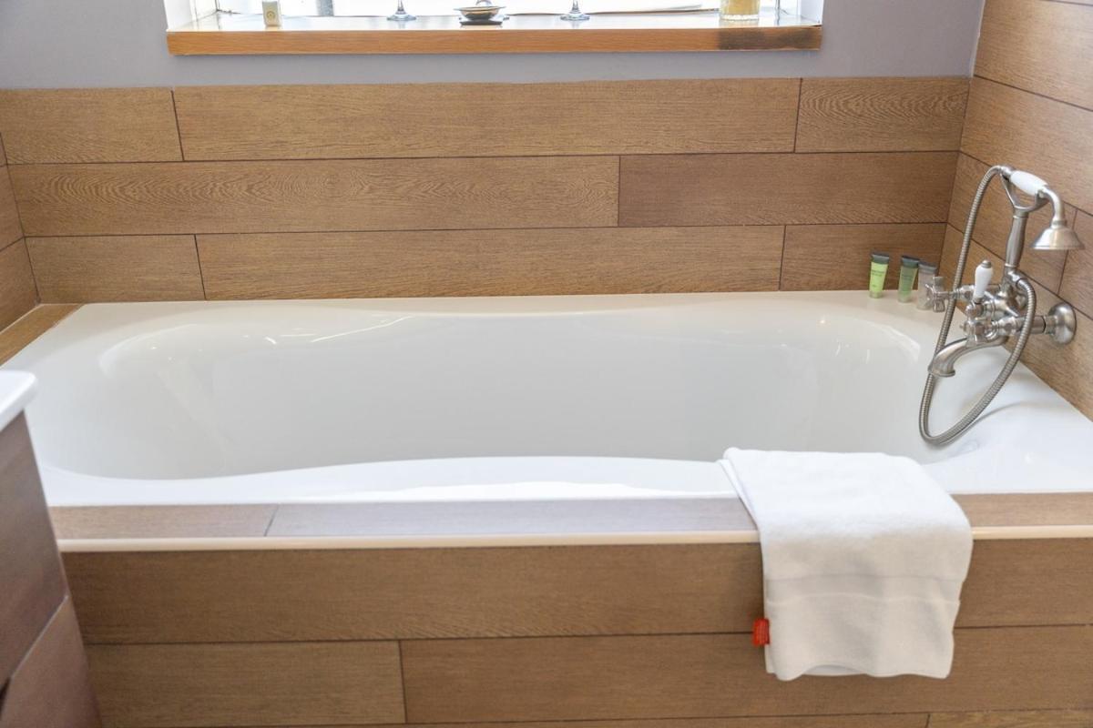 Apartamento Modern 4-bedroom With Vintage-style In Jumeirah *